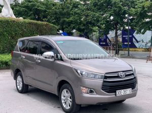 Xe Toyota Innova 2.0E 2016