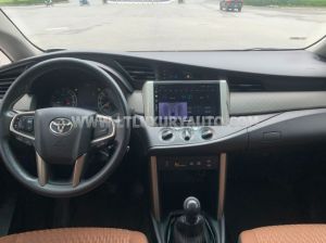 Xe Toyota Innova 2.0E 2016