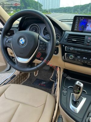 Xe BMW 3 Series 320i 2016