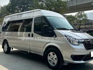 Xe Ford Transit Tiêu chuẩn 2024