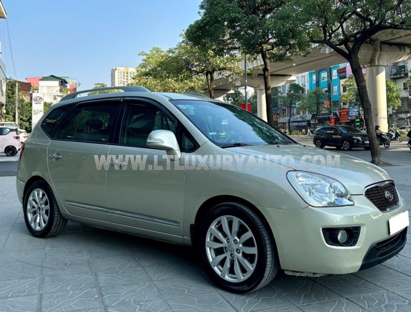 Kia Carens SXMT 2011