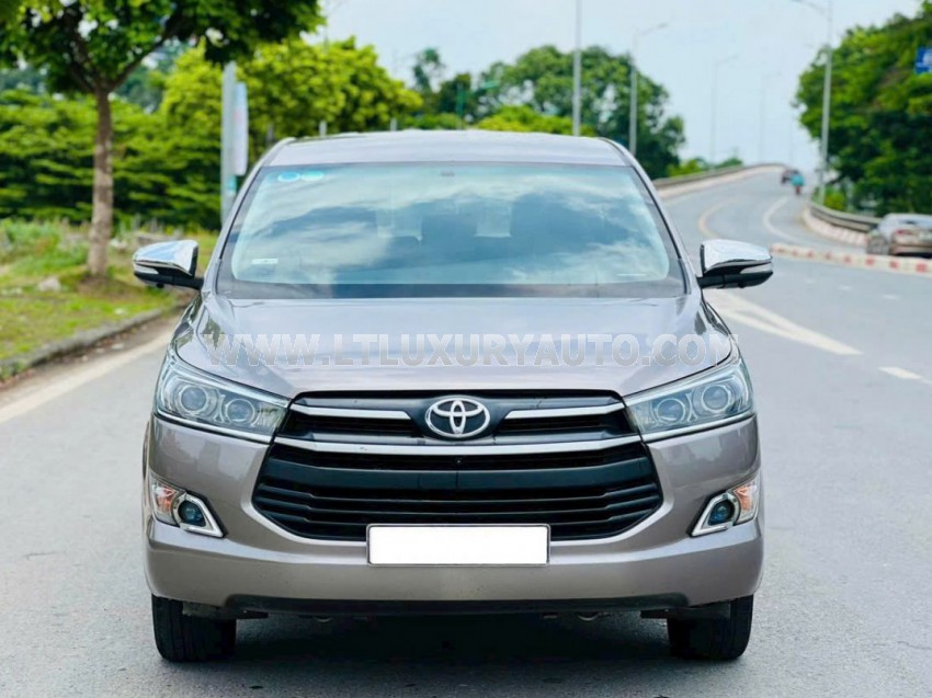 Toyota Innova 2.0E 2016