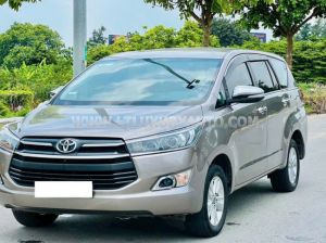 Xe Toyota Innova 2.0E 2016