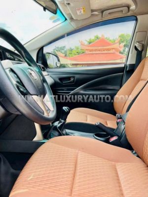 Xe Toyota Innova 2.0E 2016