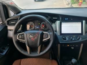 Xe Toyota Innova 2.0E 2016