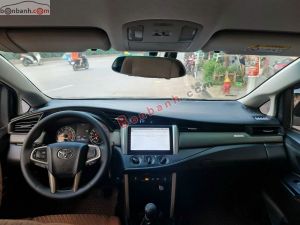 Xe Toyota Innova 2.0E 2016