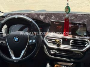 Xe BMW X3 sDrive20i 2024