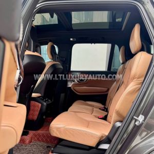 Xe Volvo XC90 T6 Inscription 2017