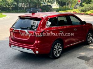 Xe Mitsubishi Outlander 2.0 CVT 2023