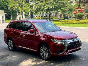 Xe Mitsubishi Outlander 2.0 CVT 2023
